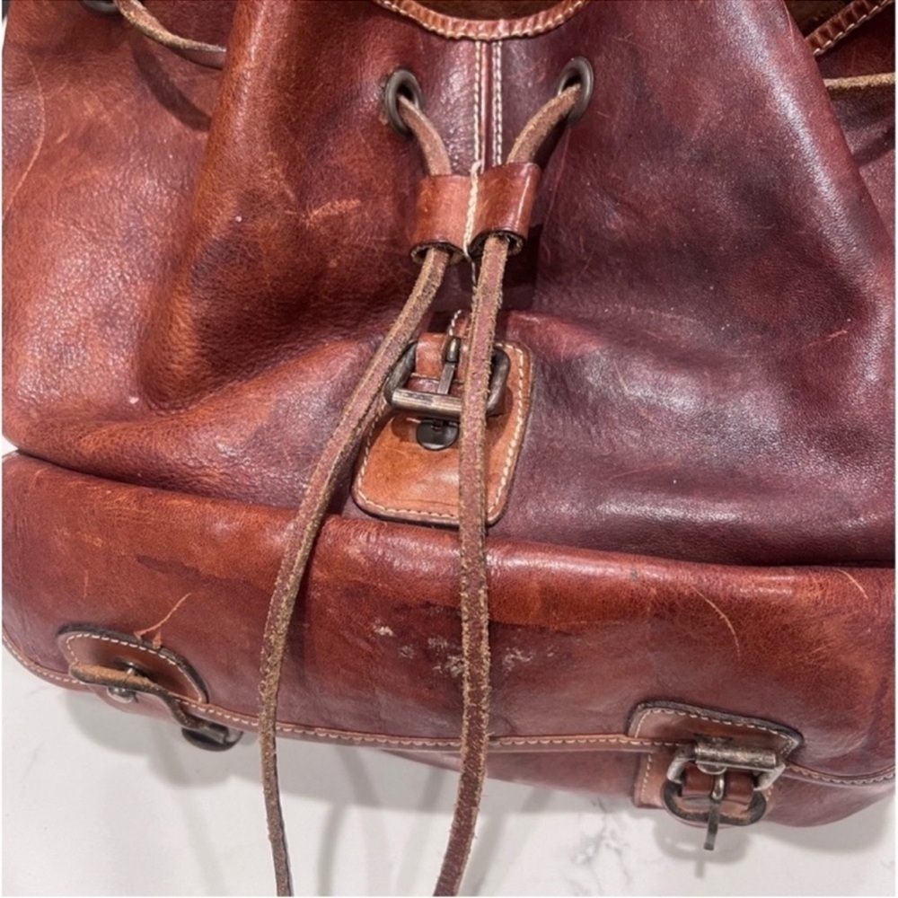 Vintage Banana Republic Rory Large Brown Distressed Leather Backpack Knapsack - Picture 6 of 10